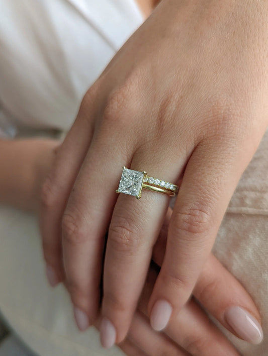 2.56 CT Princess Cut Lab-Grown Diamond Engagement Ring – Solitaire Setting, Brilliant Sparkle.