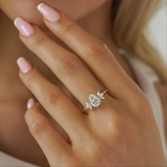 1.25 CT Pear Cluster Lab-Grown Diamond Engagement Ring in Gold