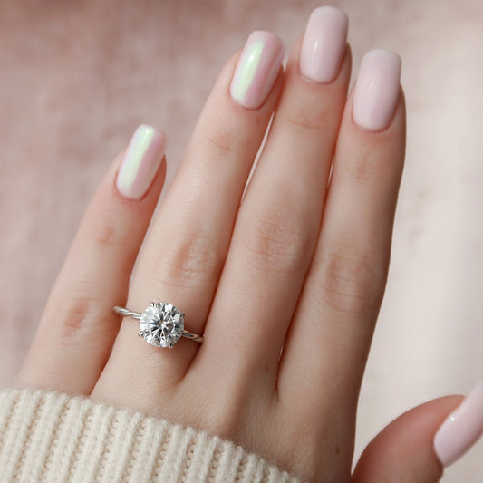 2.5 CT Round Cut Solitaire & Twisted Band Moissanite Engagement Ring.