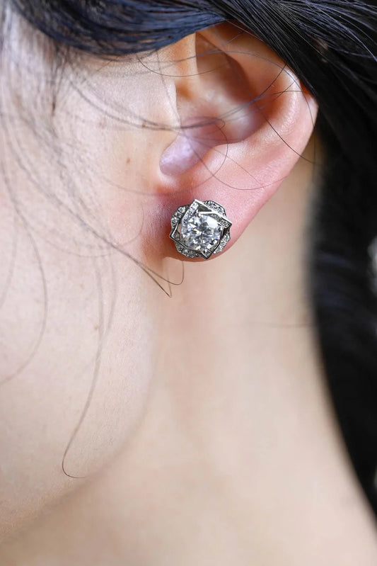 0.50 TCW Round Cut Moissanite Floral Halo Earrings in Gold