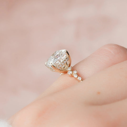 4 CT Cushion Cluster Moissanite Engagement Ring.